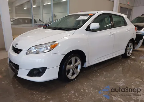 2010 Toyota Matrix S из США, поврежденный, VIN 2T1KE4EE2AC038133